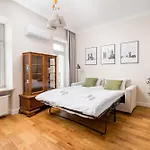 Park Praski Deluxe Studio